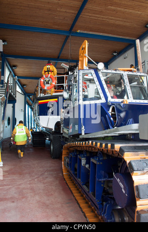 St Annes RNLI ottenere pronto ad andare in esercizio Foto Stock