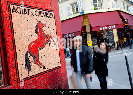 Francia, Parigi, il quartiere di Marais, ex cavallo butcher shop in 15 Rue Vieille du Temple, all'angolo di Rue du Roi de Sicile Foto Stock