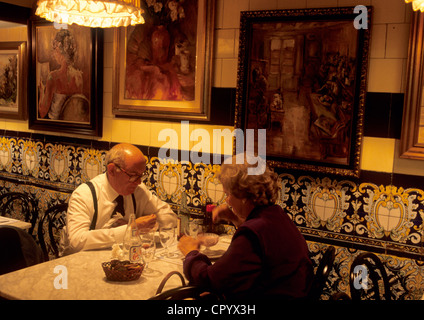 In Spagna, in Catalogna, matura in un ristorante Foto Stock