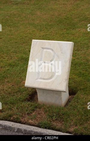 Marcatore di plottaggio in Oise Aisne Cimitero Americano vicino a Chateau Thierry Francia Foto Stock