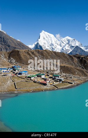 Il Nepal, il Parco Nazionale di Sagarmatha, Solu Khumbu District, Everest zona lago di Gokyo e Valle visto da Gokyo Peak Foto Stock