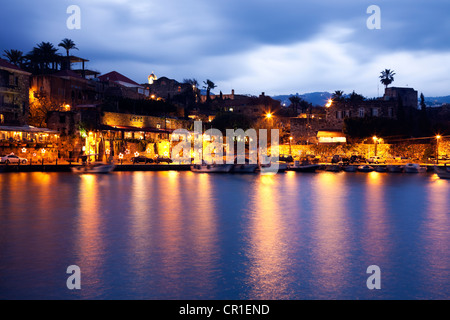 Il Libano, Byblos porto al crepuscolo Foto Stock