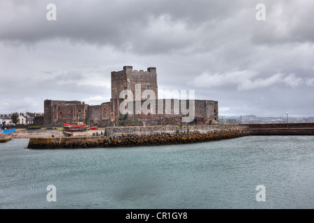 Castello di Carrickfergus, un castello normanno, County Antrim, Irlanda del Nord e Gran Bretagna, Europa, PublicGround Foto Stock