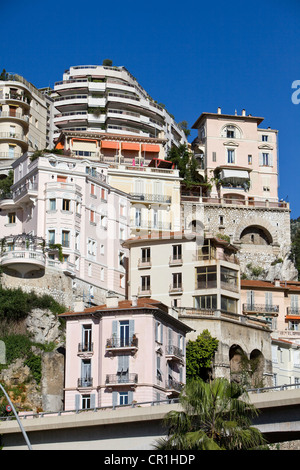 Principalty di Monaco, Monaco, La Condamine District sopra il porto Hercule (Hercules porto), case e appartamenti Foto Stock