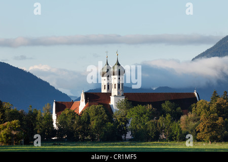 Abbazia di Benediktbeuern, Alta Baviera, Baviera, Germania, Europa PublicGround Foto Stock