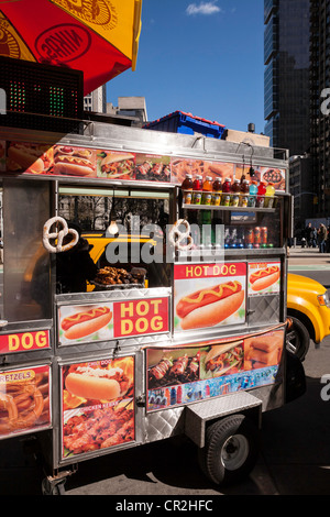 Venditore ambulante di Hot Dog Carrello, NYC Foto Stock