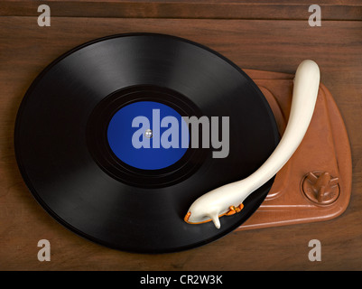 Vintage radio-grammofono con un grammofono registrare Foto Stock