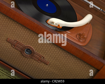 Vintage radio-grammofono con un grammofono registrare Foto Stock