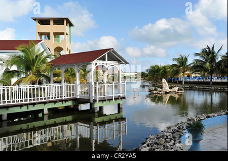 Traino di osservazione e le parti dell'hotel resort a 4 stelle Memories Hotel Caribe, Caya Coco, Cuba, Antille Maggiori, dei Caraibi Foto Stock