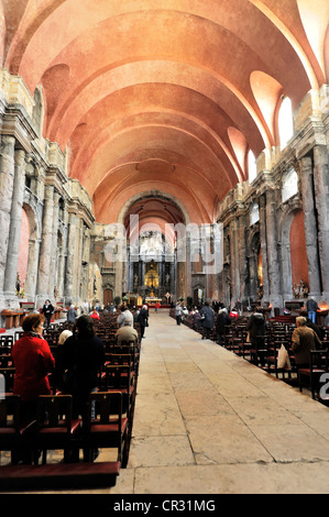 Vista interna, Igreja de Sáo Domingos, Sáo Domingos Chiesa, la costruzione è iniziata nel 1399, il completamento del XVIII secolo, nel 1954 molto Foto Stock