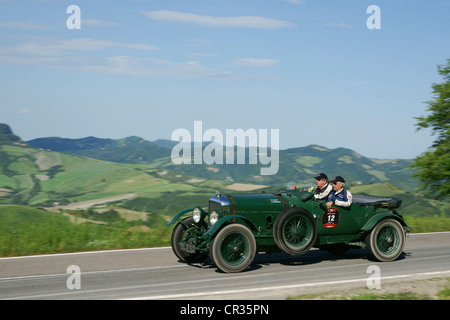 Bentley sei velocità, 1927, racing numero 12, Juergen Grossmann e Peter Loescher, vintage auto, auto da rally, Mille Miglia Foto Stock