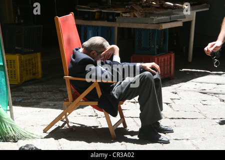 Scena di strada nel mercato della vucciria a palermo sicilia italia Foto Stock