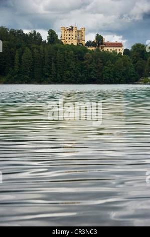 Il castello di Hohenschwangau e Castello di Füssen, Allgaeu, Baviera, Germania, Europa Foto Stock