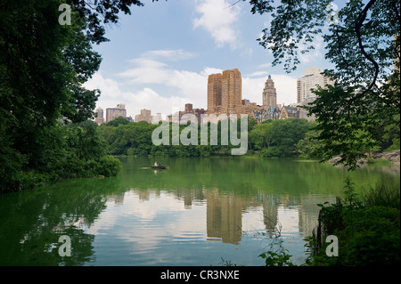 Il lago di Central Park, Upper West Side di Manhattan, New York, USA, America Foto Stock
