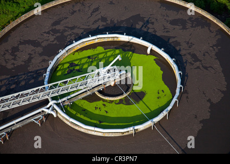 Francia, Eure, Vernon impianto di trattamento delle acque reflue (vista aerea) Foto Stock