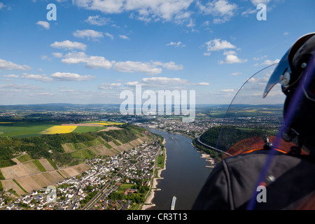 Vista aerea da girocottero, Leutesdorf, Andernach e Neuwied, Reno, Medio Reno, Renania-Palatinato, Germania, Europa Foto Stock