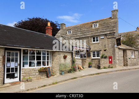 Purbeck gelateria e sale da tè nel centro storico di borgo vecchio di Worth Matravers Isle of Purbeck Dorset England Regno Unito Gran Bretagna. Foto Stock