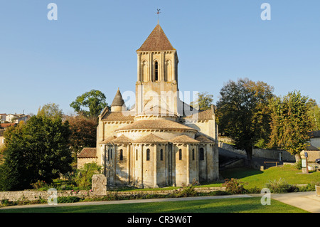 Eglise Saint Hilaire chiesa, Francese, modo di St James, Melle, Poitiers, Dipartimento di Deux-Sevres, Poitou-Charentes, Francia Foto Stock