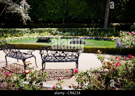 Gravesites di Richard e Pat Nixon, libreria di Nixon, Yorba Linda, CA Foto Stock