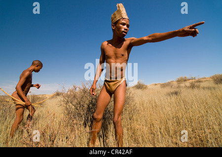 San, i Boscimani, vicino Andriesvale, Deserto Kalahari, Northern Cape, Sud Africa e Africa Foto Stock
