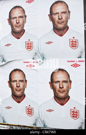 Poster di Paul Gascoigne Umbro dell annuncio per il supporto al team inglese all'Euro 2012, Londra, Inghilterra, Regno Unito Foto Stock