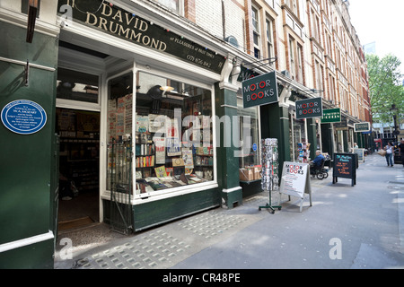 Il Cecil Court Trader Associazione della fila di negozi di libri a Londra, Inghilterra, Regno Unito Foto Stock