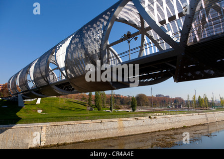 Puente Monumental de Arganzuela, fiume Manzanares, a Madrid Rio, uno sviluppo ecologico nella città di Madrid, Spagna, Europa Foto Stock