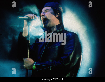 Furia Nel Macello, rock band tedesco, formatasi nel 1987, la cantante onstage, circa nel 1992, Foto Stock