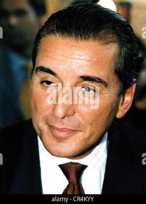 Friedman, Michel, * 25.2.1956, avvocato, politico, ritratto tedesco, in qualità di vicepresidente del Consiglio centrale degli ebrei in Germania (Zentralrat der Juden in Deutschland), 2000, Foto Stock