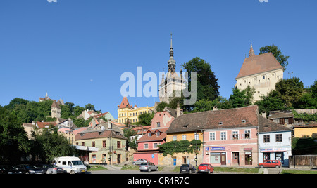 Vista della città vecchia medievale, sito patrimonio mondiale dell'unesco, sighisoara, Transilvania, Romania, europa Foto Stock