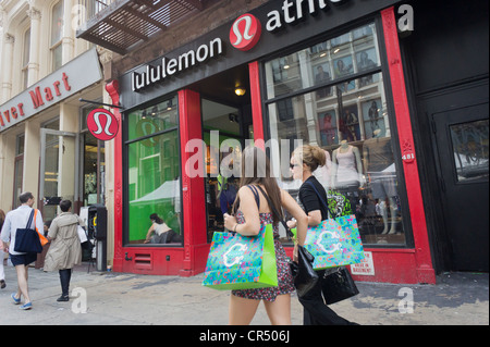 Un Lululemon Athletica store in New York quartiere di Soho Foto Stock