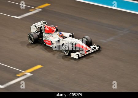 Formula One racing car di Daniel Ricciardo, Australia, avviare il numero 22, del team HRT F1 Team-Cosworth sullo Yas Marina Foto Stock