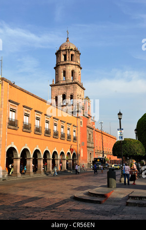 Zocalo, la piazza centrale di Santiago di Querétaro, Sito Patrimonio Mondiale dell'UNESCO, Querataro, Messico, America Latina, Nord America Foto Stock