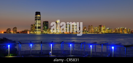 Vista del luogo di scambio nella città di Jersey, New Jersey, USA. Foto Stock