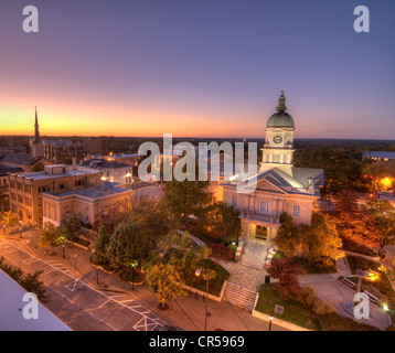 Atene, georgia, Stati Uniti d'America city hall e il centro città. Foto Stock