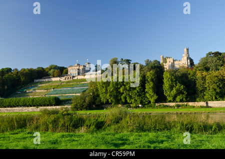 Lingnerschloss e Schloss Eckberg castelli affacciato sulla valle dell'Elba a Dresda, Sassonia, Germania, Europa Foto Stock