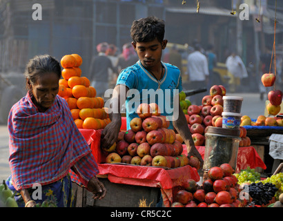 India, stato del Bengala occidentale (Calcutta, Kolkata), frutta in stallo Foto Stock