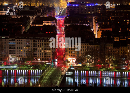 Francia, Rhone, Lione, le Cours Lafayette durante la Fete des Lumieres (Light Festival) Foto Stock