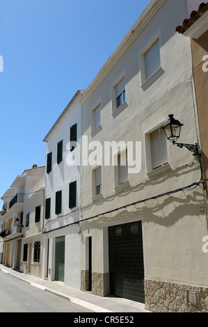 Appartamenti Case ed appartamenti in città di es mercadel menorca Spagna Foto Stock