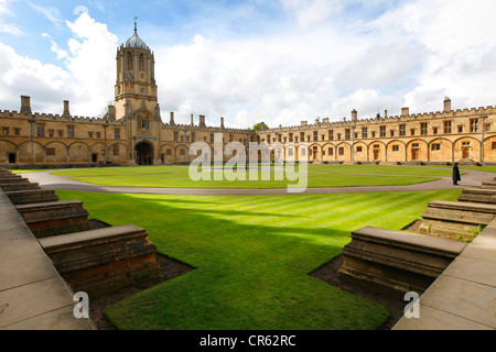 Christ Church College. Uno dei 39 collegi, tutti i quali sono indipendentemente e insieme formano l'Università di Oxford. Foto Stock