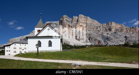 Chiesa del pellegrinaggio di Santa Croce, San Leonardo, Alto Adige, Italia, Europa Foto Stock