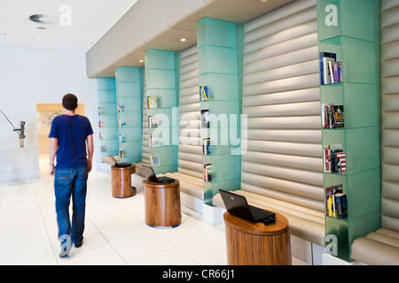 Sud Africa, provincia di Gauteng, Johannesburg, Radisson Blu Hotel, lobby Foto Stock