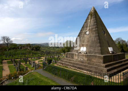 La piramide di star vicino al cimitero di valle Stirling Scozia Scotland Regno Unito Foto Stock