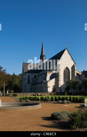 Marienstatt Abbey, vista dal giardino barocco verso la chiesa abbaziale, Streithausen, Renania-Palatinato, Germania, Europa Foto Stock