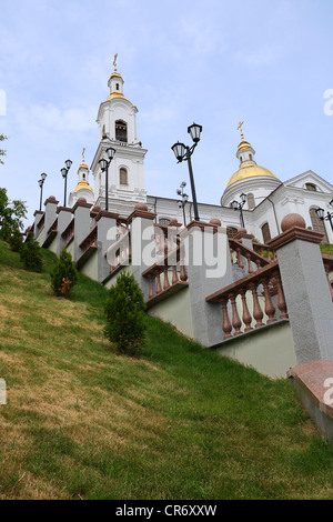 Scala per St. Cattedrale Uspenski a Vitebsk. Bielorussia Foto Stock