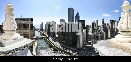 Vista sul centro di Chicago dal Wrigley Building Foto Stock