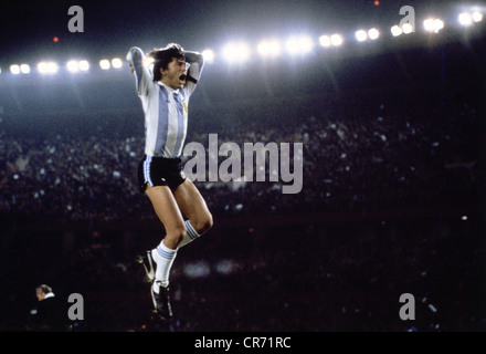 Passarella, Daniel, * 25,5.1953, calciatore argentino, full length, durante una partita di calcio, Coppa del mondo 1978, Foto Stock