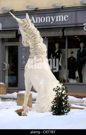 Francia, Manche, Cotentin, Saint Lo, la scultura di unicorn, simbolo della città Foto Stock