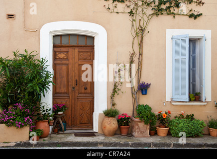 Tradizionale casa provenzale in Costa Azzurra. Foto Stock