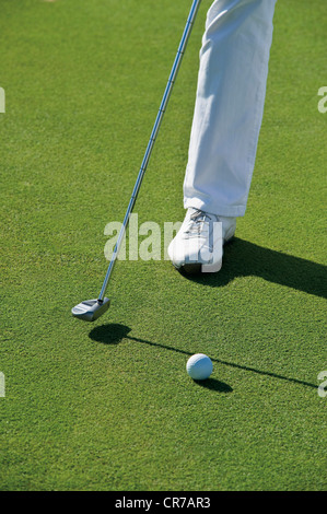 Cipro, persona giocando a golf sul campo da golf Foto Stock